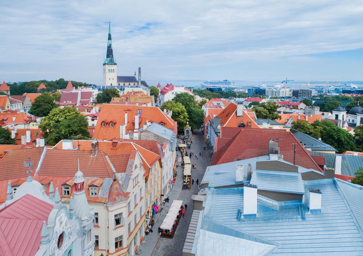 Meriton Old Town Garden Hotel Tallin Exterior foto