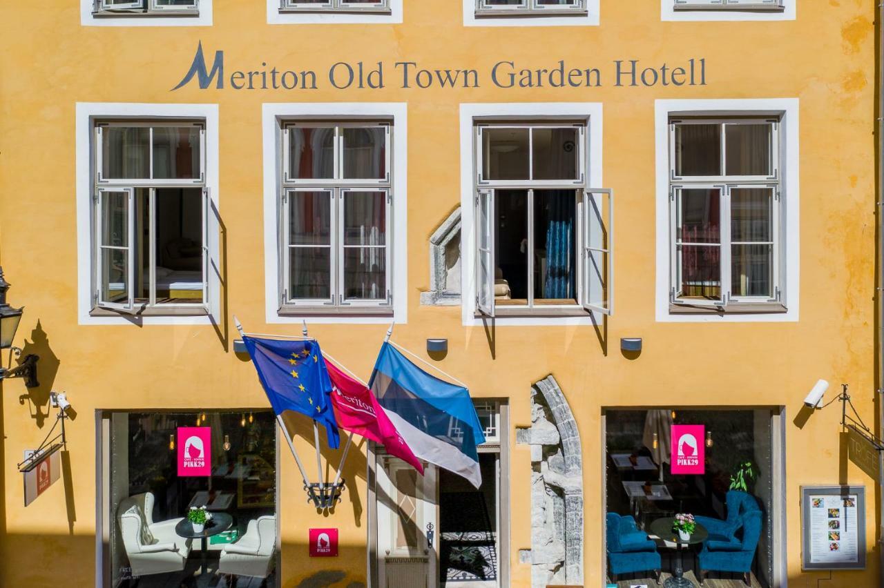 Meriton Old Town Garden Hotel Tallin Exterior foto